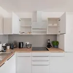 Verso - Stylish 3br Near Basel דירה *