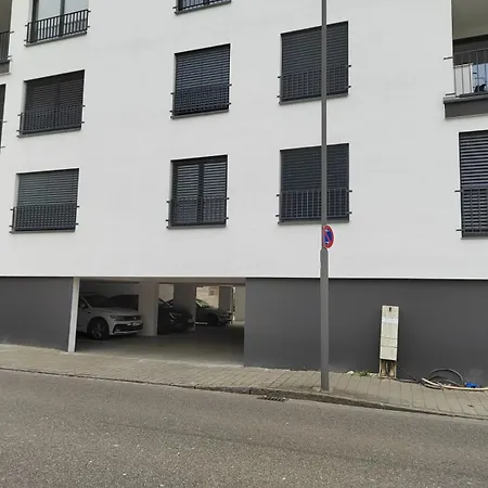 Apartment Verso