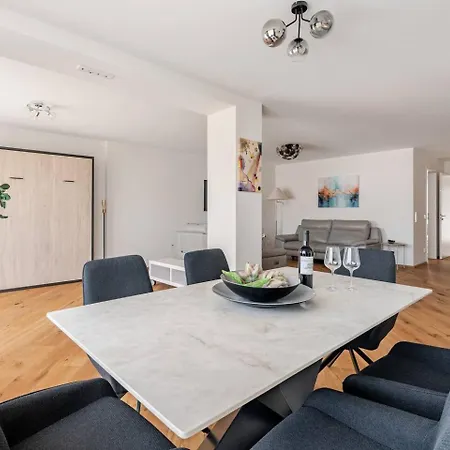 Verso - Stylish 3br Near Basel Lörrach